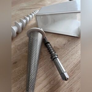 KitchenAid White and Silver Food Grinder Attachment